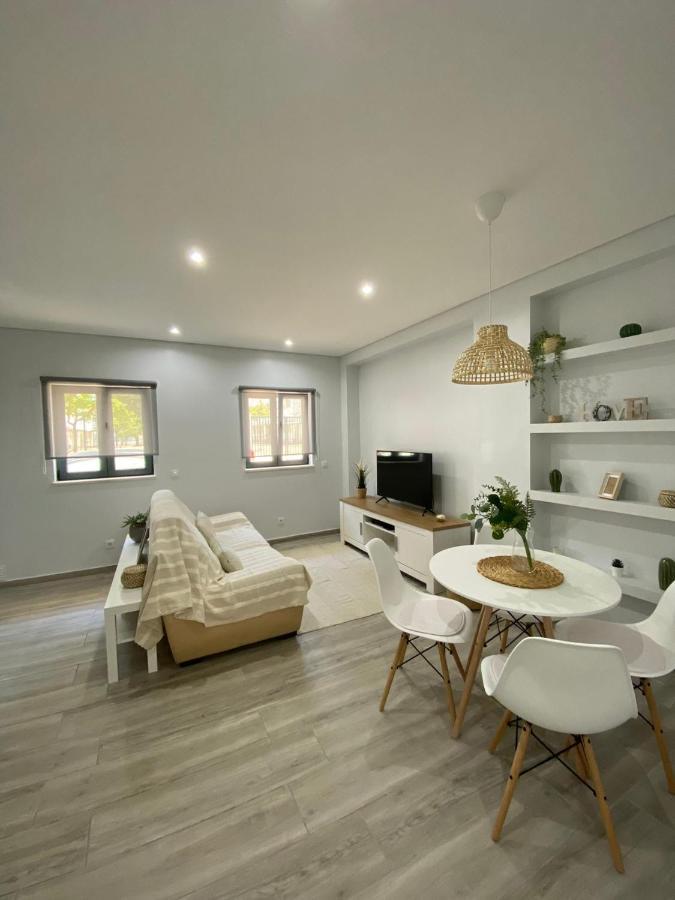 Apartment T1 *